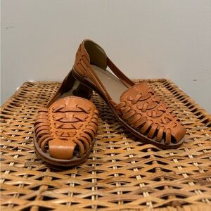 Nissolo Huaraches sandals